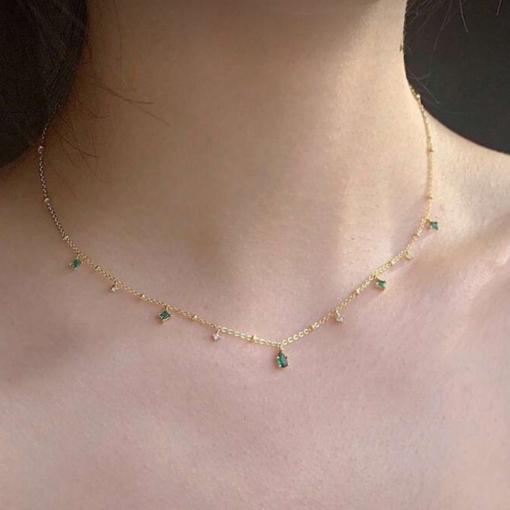 ⚠️Clearance Elegant Gold and Green Gemstone Necklace